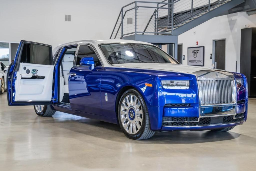 used 2023 Rolls-Royce Phantom car, priced at $478,777