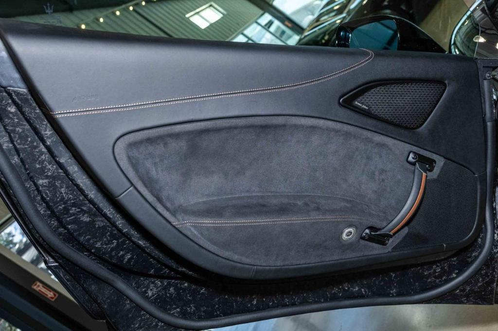 used 2022 Maserati MC20 car, priced at $189,818