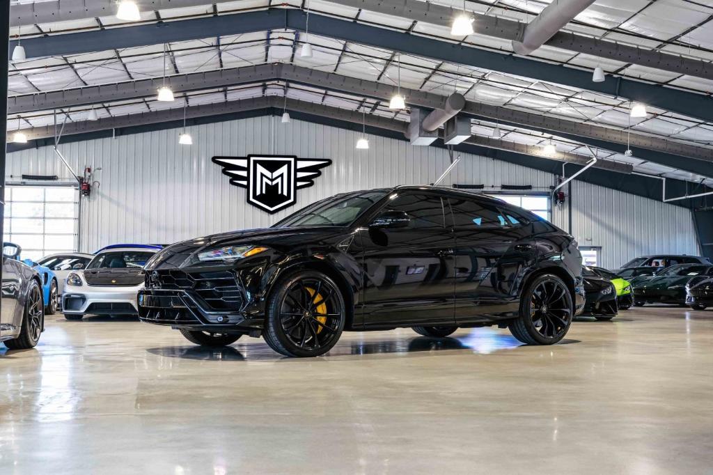 used 2021 Lamborghini Urus car, priced at $204,808
