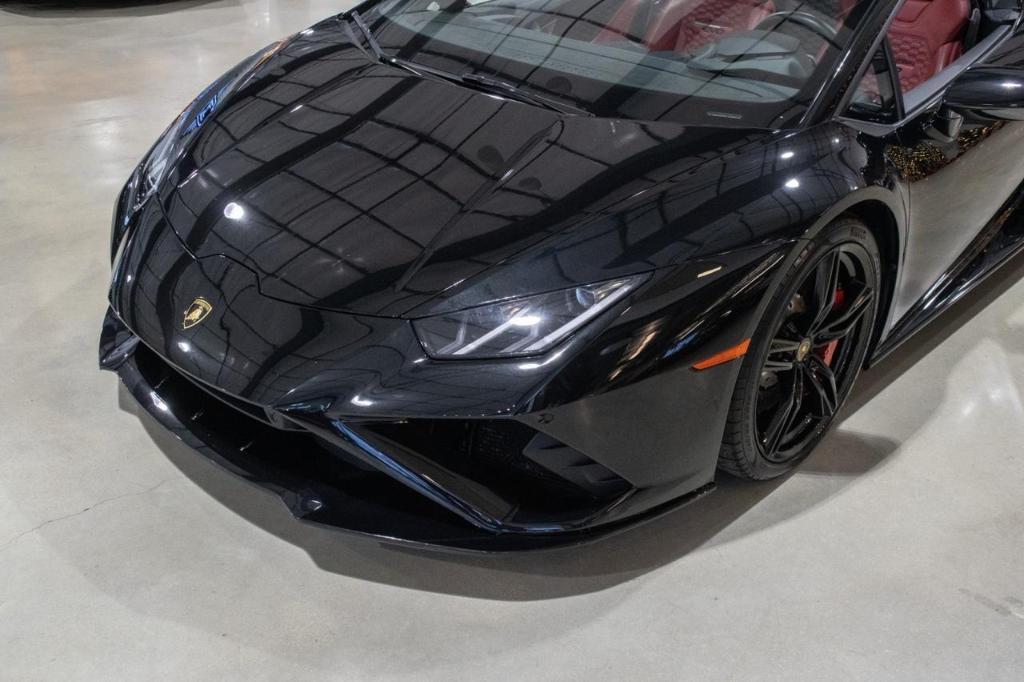 used 2020 Lamborghini Huracan EVO car, priced at $277,777