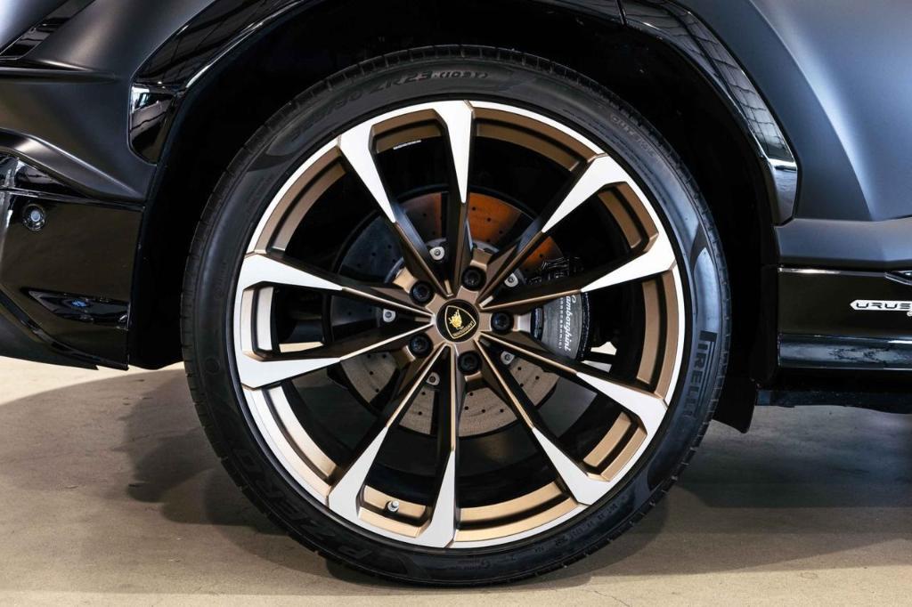 used 2023 Lamborghini Urus car, priced at $244,816