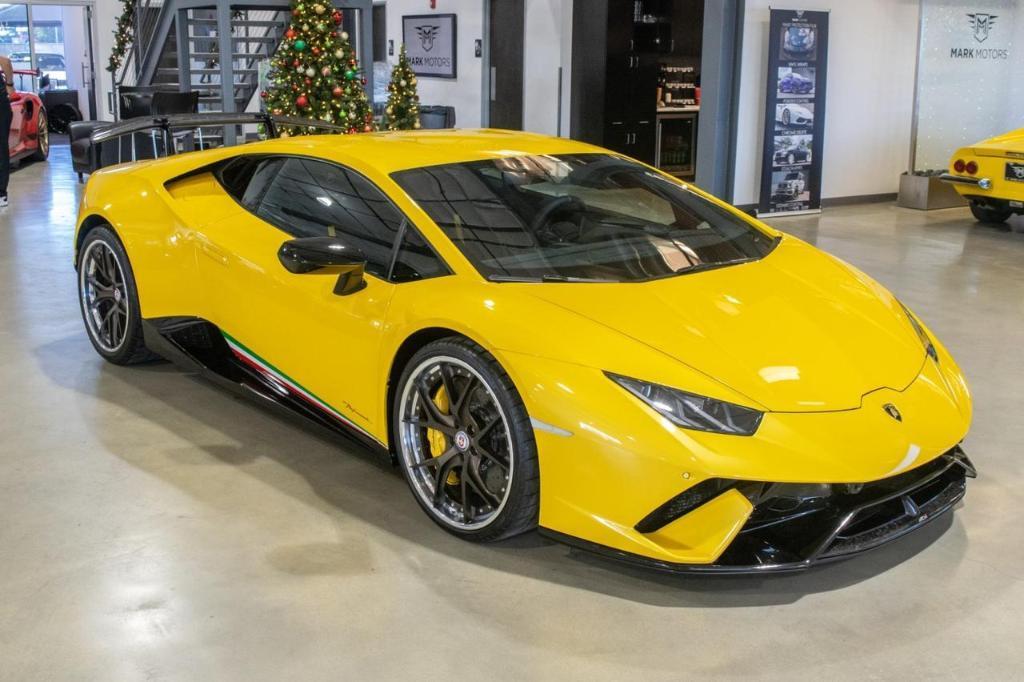 used 2018 Lamborghini Huracan car, priced at $309,888