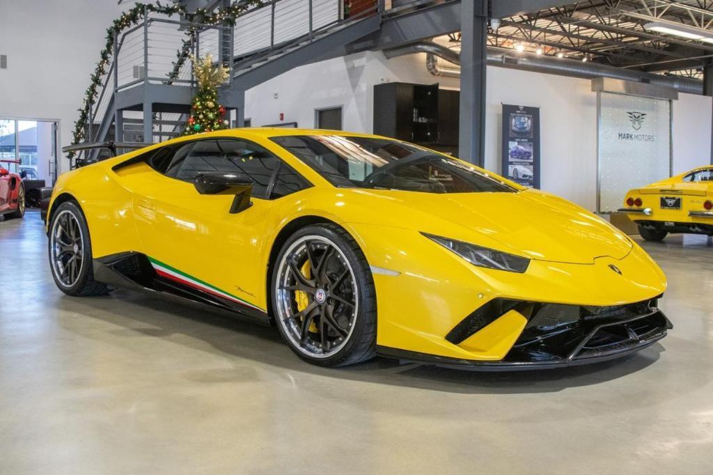 used 2018 Lamborghini Huracan car, priced at $309,888