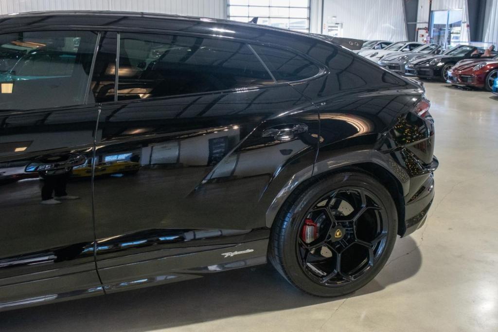 used 2023 Lamborghini Urus car, priced at $299,888