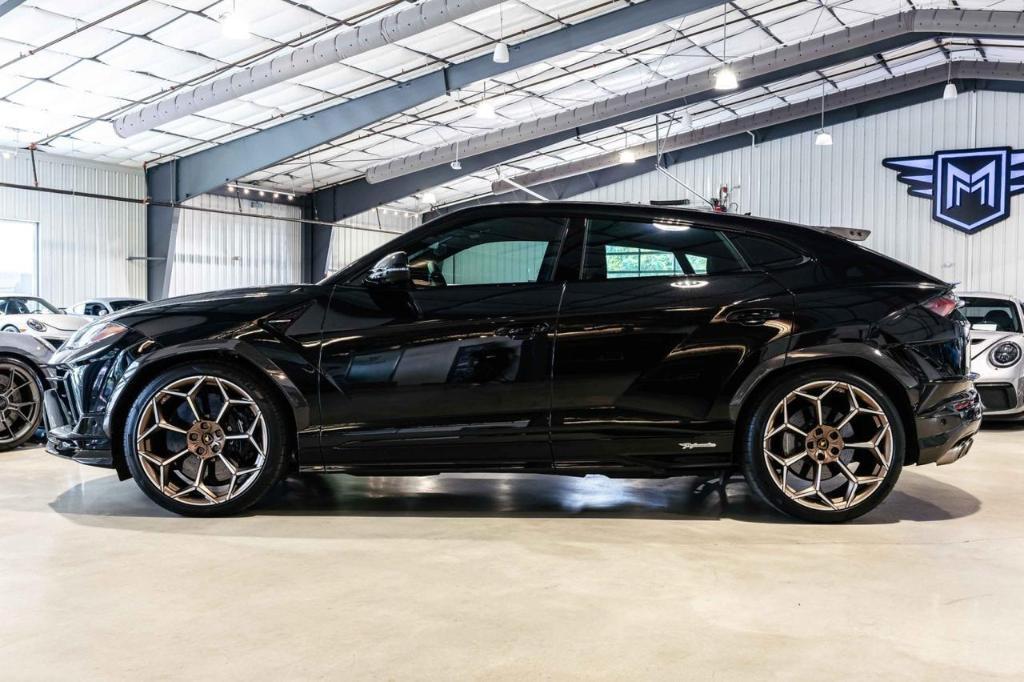 used 2024 Lamborghini Urus car, priced at $314,814