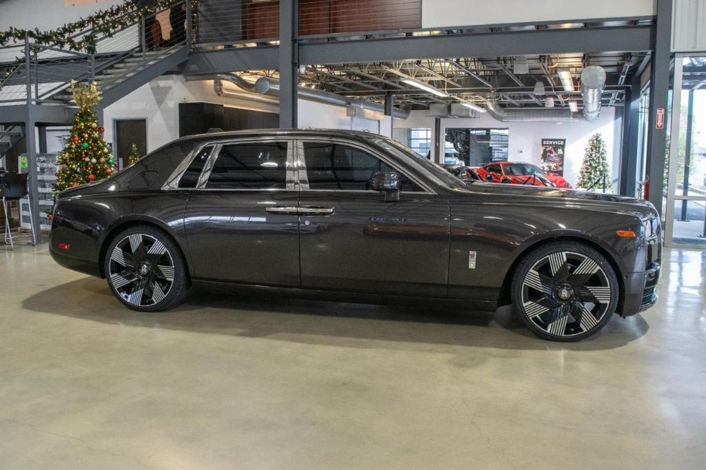 used 2019 Rolls-Royce Phantom car, priced at $348,777