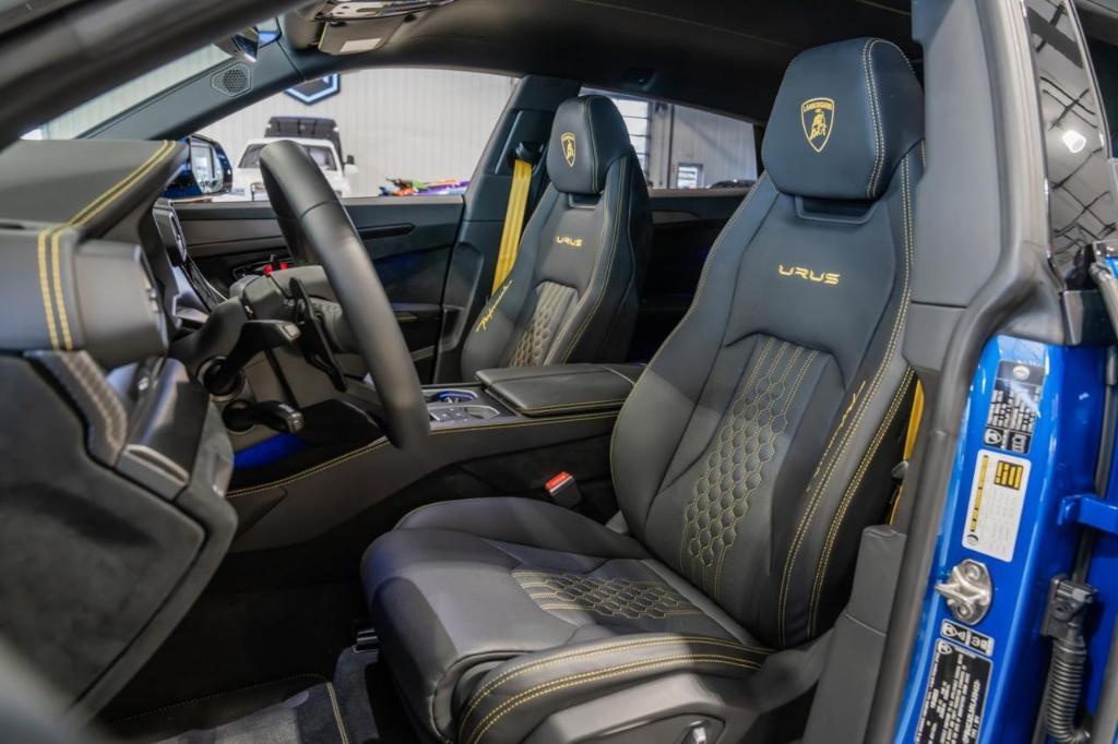 used 2024 Lamborghini Urus car, priced at $308,777