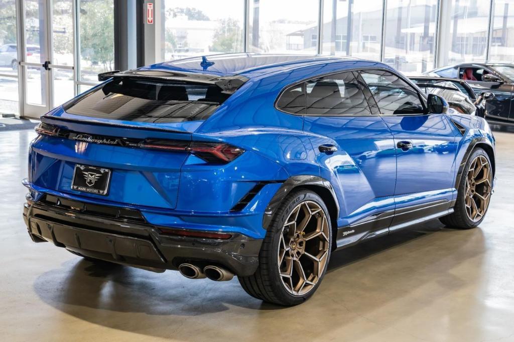 used 2024 Lamborghini Urus car, priced at $308,777