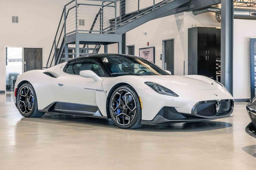 used 2022 Maserati MC20 car, priced at $174,918