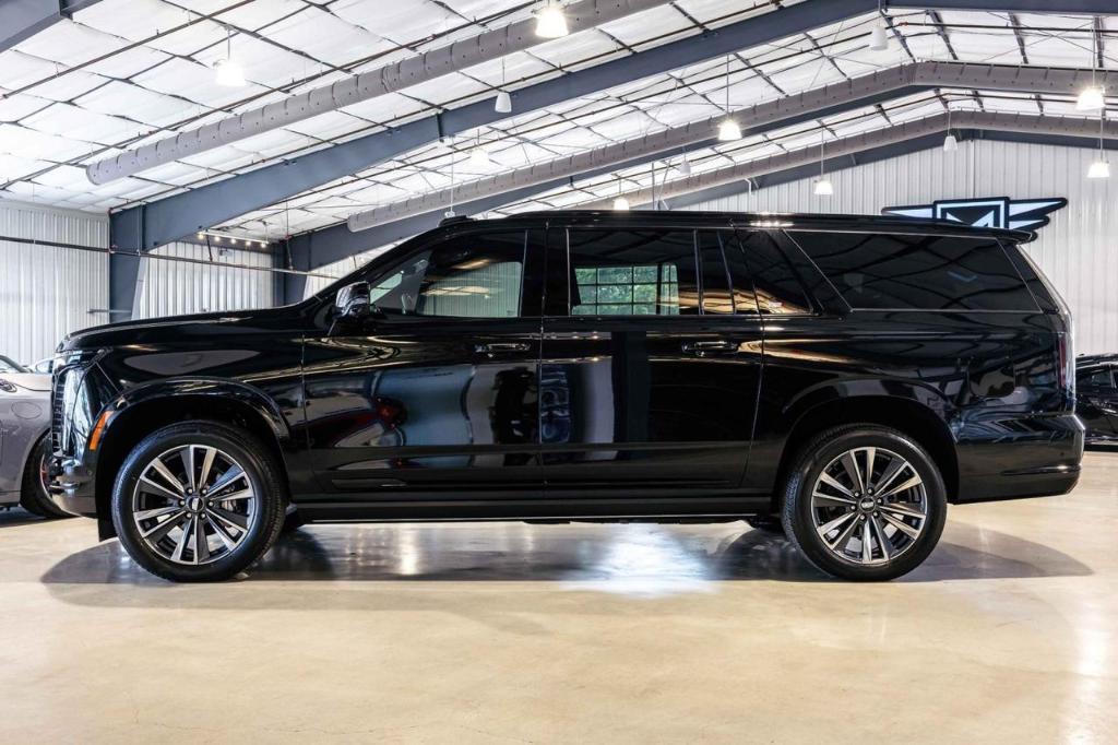 used 2025 Cadillac Escalade ESV car, priced at $124,816