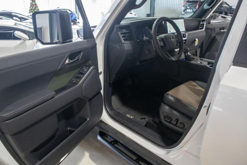 used 2024 Lexus GX 550 car, priced at $94,777