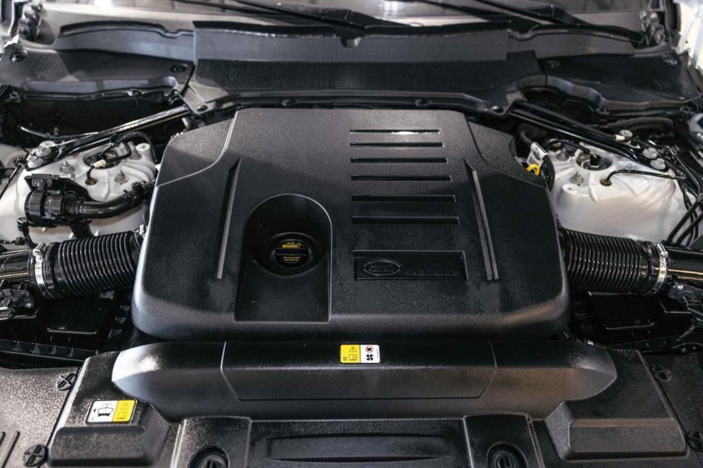 used 2022 Land Rover Range Rover car, priced at $59,901