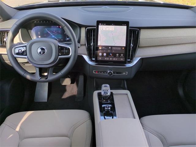 new 2025 Volvo XC90 car, priced at $68,155