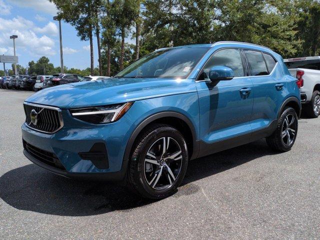 new 2025 Volvo XC40 car, priced at $41,449