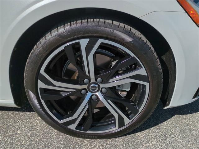 used 2024 Volvo S60 car, priced at $31,362