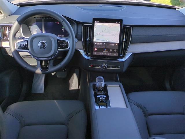new 2026 Volvo XC90 Plug-In Hybrid car, priced at $78,445