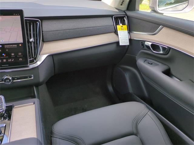 new 2026 Volvo XC90 car, priced at $65,345