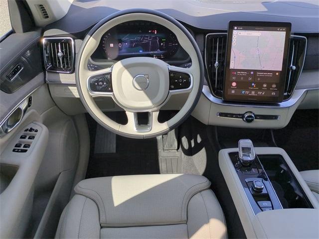 new 2026 Volvo XC90 Plug-In Hybrid car, priced at $83,125