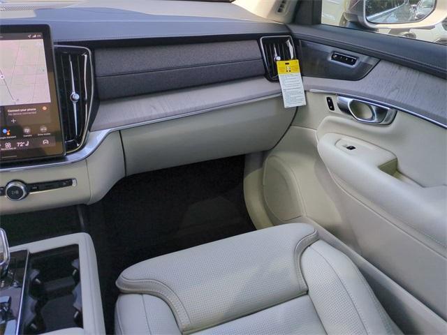 new 2026 Volvo XC90 Plug-In Hybrid car, priced at $83,125