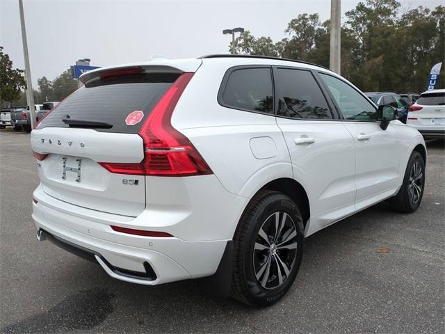 new 2025 Volvo XC60 car, priced at $45,213