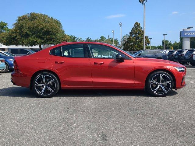 new 2024 Volvo S60 car, priced at $48,295