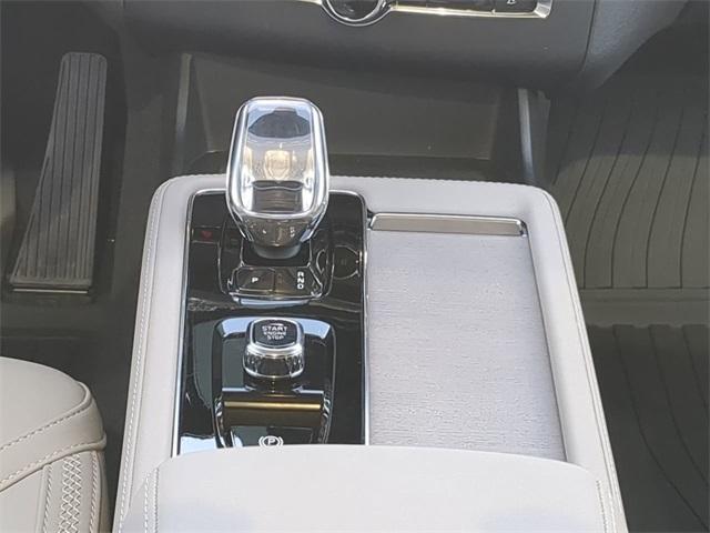 new 2025 Volvo XC90 Plug-In Hybrid car, priced at $77,805