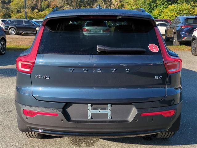 new 2026 Volvo XC40 car, priced at $40,189