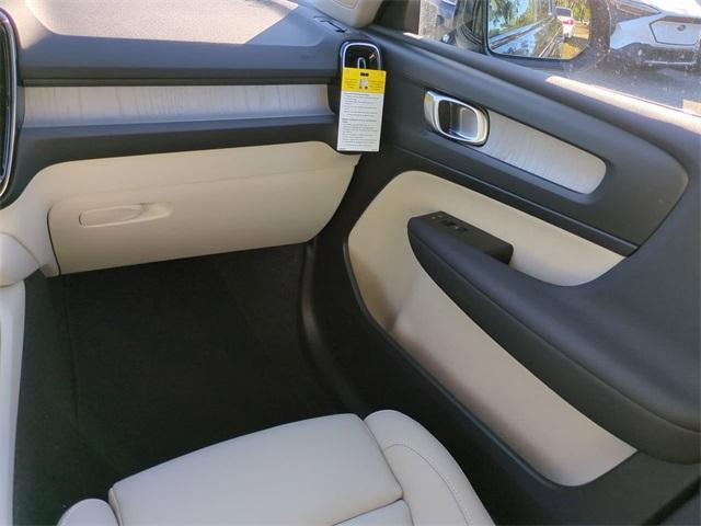 new 2026 Volvo XC40 car, priced at $40,189