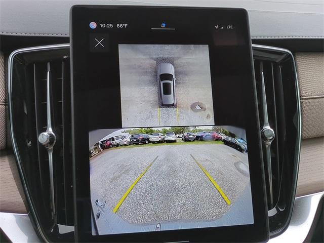new 2025 Volvo XC90 Plug-In Hybrid car, priced at $74,805