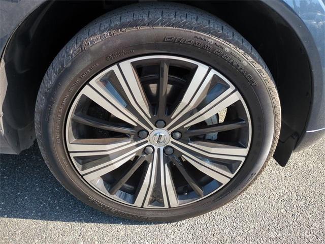 used 2023 Volvo XC60 car, priced at $42,547