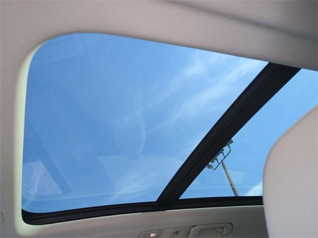 used 2023 Volvo XC60 car, priced at $42,547