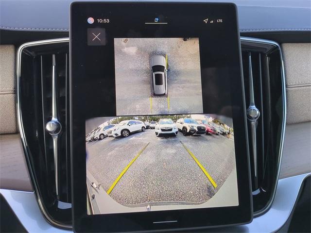 new 2026 Volvo XC90 car, priced at $71,825