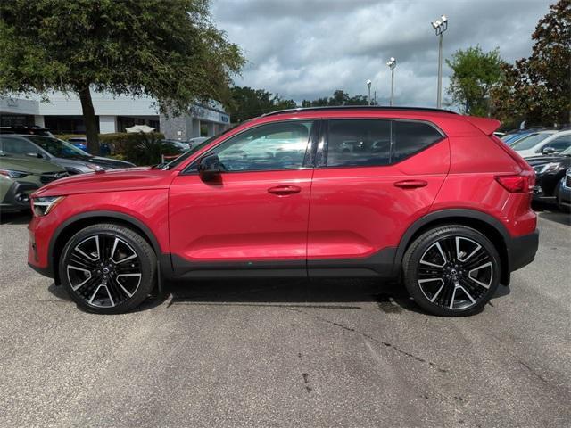 used 2023 Volvo XC40 car, priced at $29,802