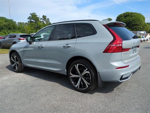 new 2025 Volvo XC60 car, priced at $59,660