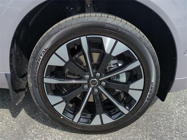 new 2026 Volvo XC60 car, priced at $54,985