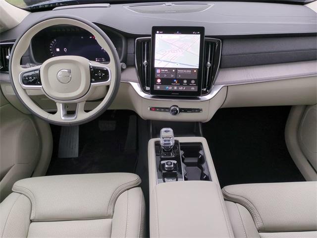 new 2026 Volvo XC90 Plug-In Hybrid car, priced at $83,395