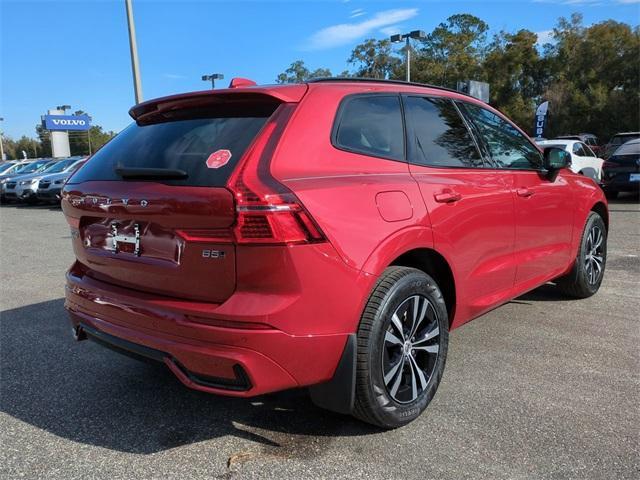 new 2025 Volvo XC60 car, priced at $45,213