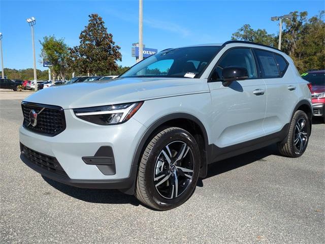 new 2026 Volvo XC40 car, priced at $38,365