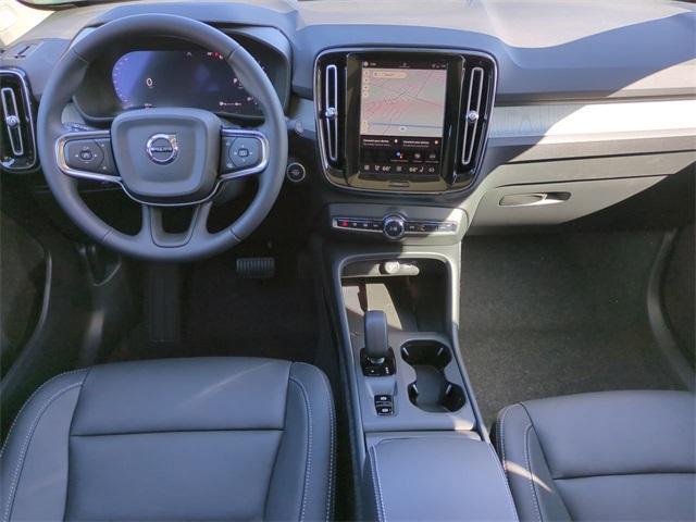 new 2026 Volvo XC40 car, priced at $38,365