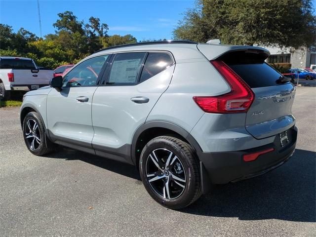 new 2026 Volvo XC40 car, priced at $38,365