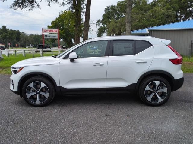 new 2025 Volvo XC40 car, priced at $42,949