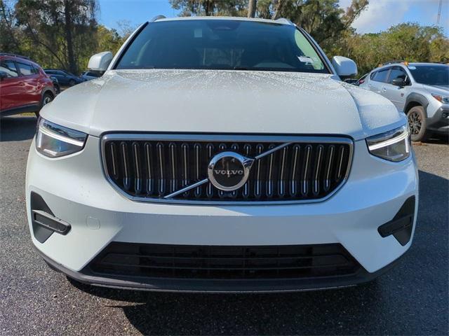 new 2025 Volvo XC40 car, priced at $43,515