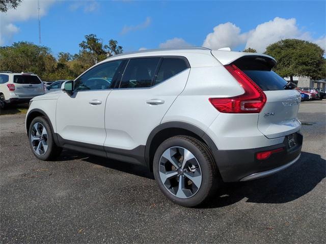 new 2025 Volvo XC40 car, priced at $43,515