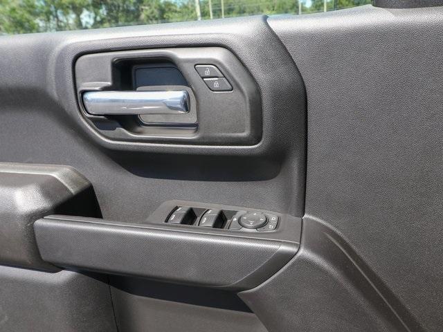 new 2026 GMC Sierra 1500 car, priced at $40,320