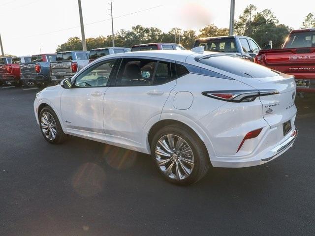 new 2024 Buick Envista car, priced at $30,235