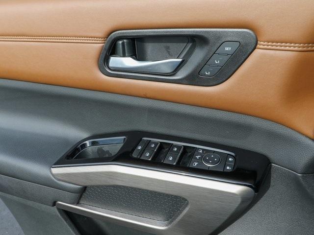 used 2023 Nissan Pathfinder car, priced at $38,820