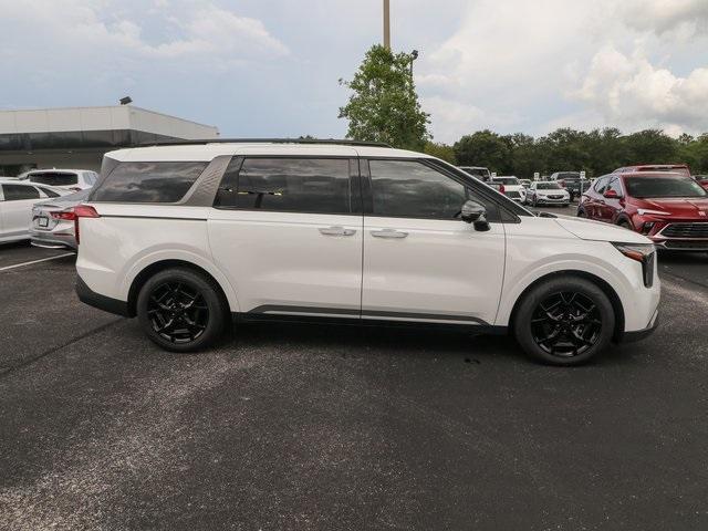 used 2025 Kia Carnival car, priced at $46,820