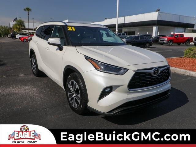 used 2021 Toyota Highlander car, priced at $31,820