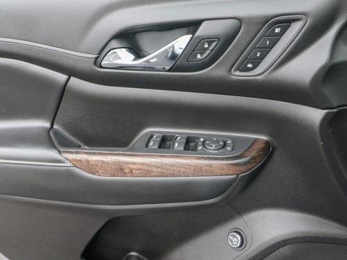 used 2021 GMC Acadia car, priced at $31,820