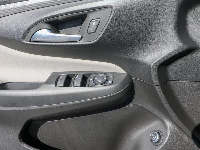 new 2025 Buick Envista car, priced at $30,939